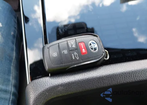 2024 Toyota Bz4X Xle из США, поврежденный, VIN JTMABACA6RA077276